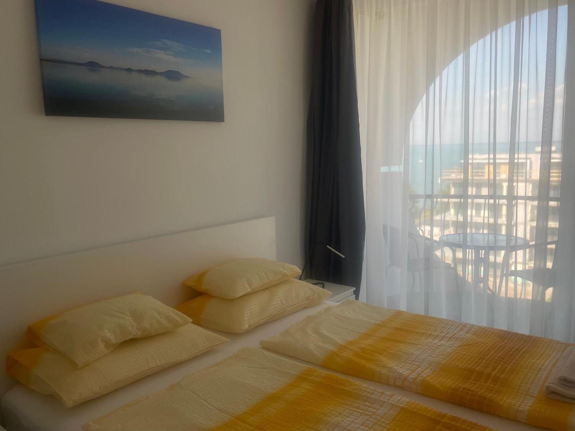 Vizparti Apartman Siófok Exterior foto